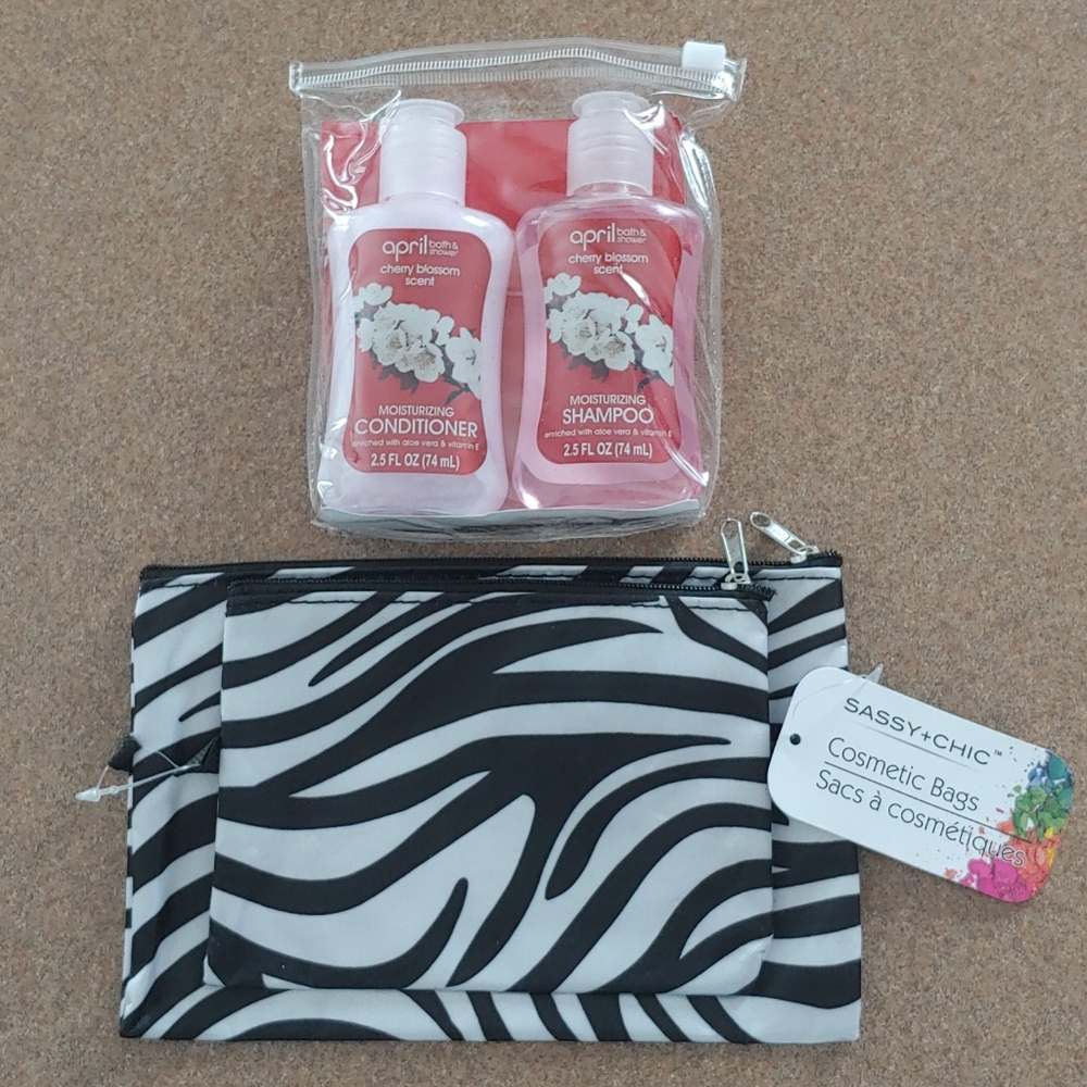 NWT!!! Cosmetic Bags & Shampoo/Conditioner